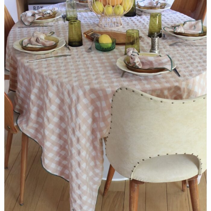 Nappe Brodée Vichy